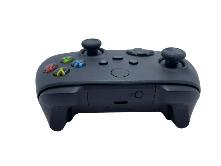 pad-do-xbox-one-microsoft-1914-marka-248811-1131486