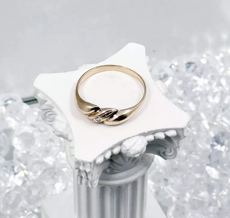 zloty-pierscionek-14-karatowy-r15-stan-11323-2