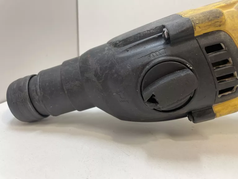 mlotowiertarka-dewalt-dch133-opis-funkcyjnosc-205137-222597