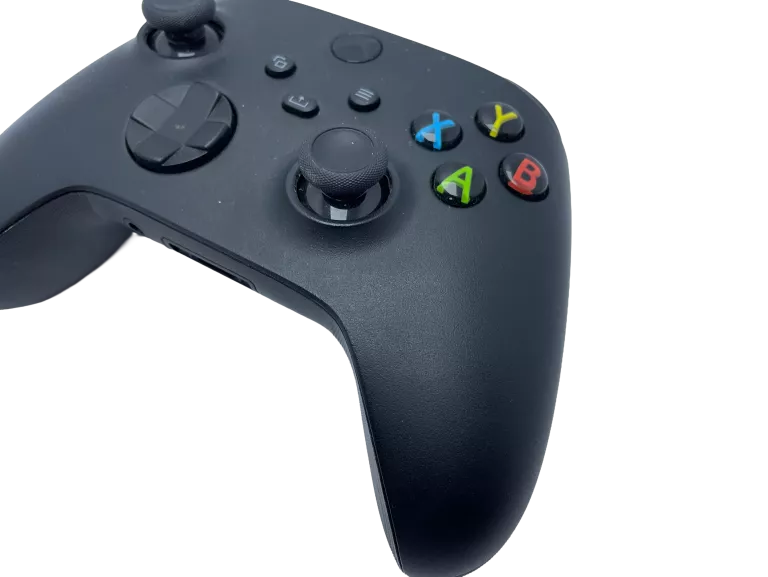 pad-do-xbox-one-microsoft-1914-marka-248811-1131486