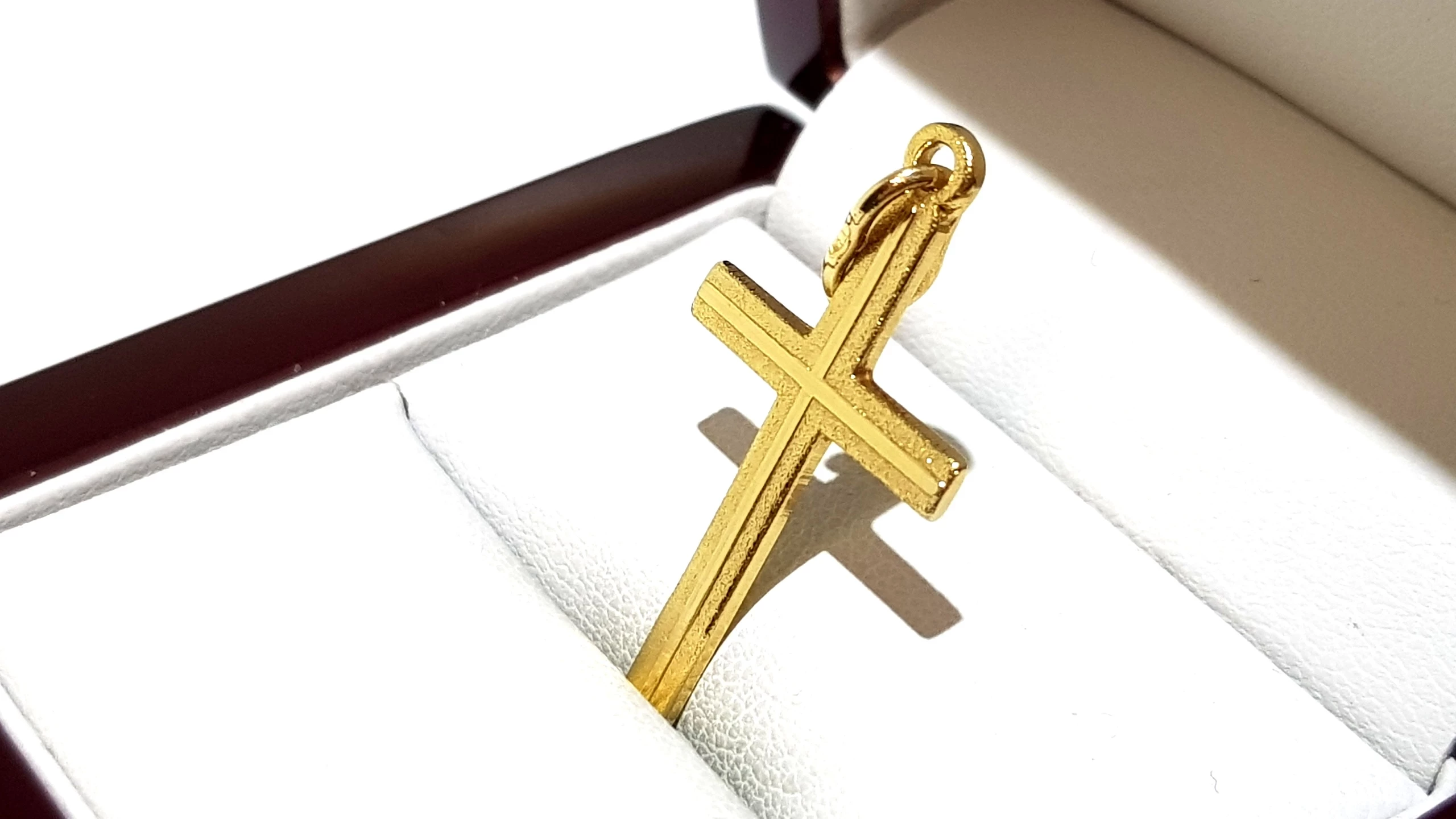 wyrob-jubilerski-uzywany-krzyzyk-pr585-3x17cm-178g-rodzaj-2205-2