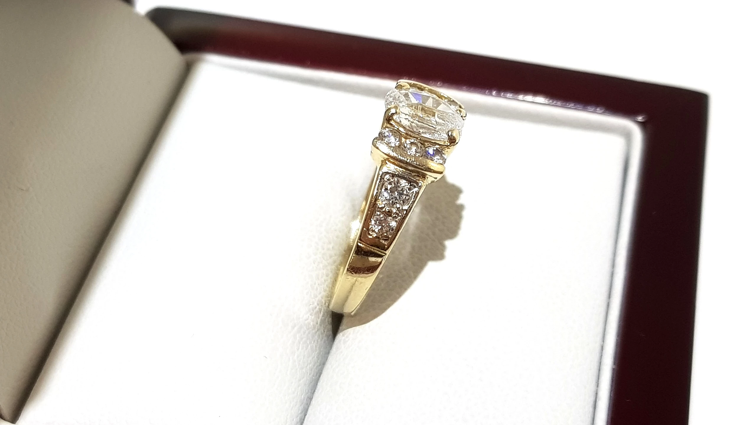 wyrob-jubilerski-uzywany-zloty-pierscionek-pr585-r15-254g-ean-gtin-5903772051230