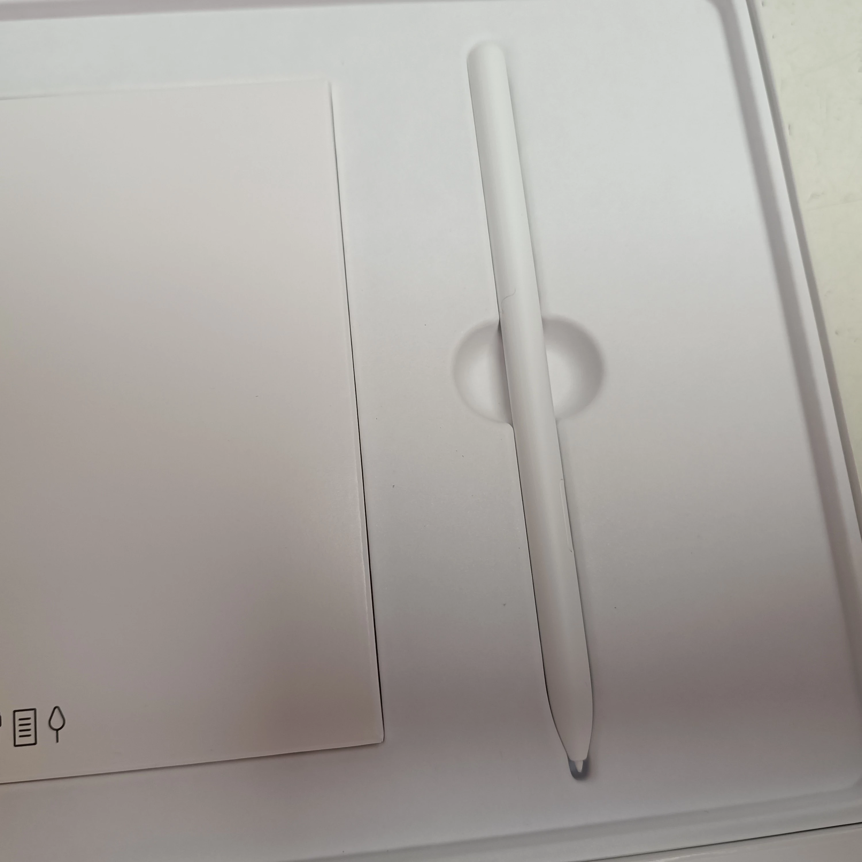 tablet-samsung-galaxy-tab-s10-fe-8128gb-gwarancja-pamiec-ram-202865-214113