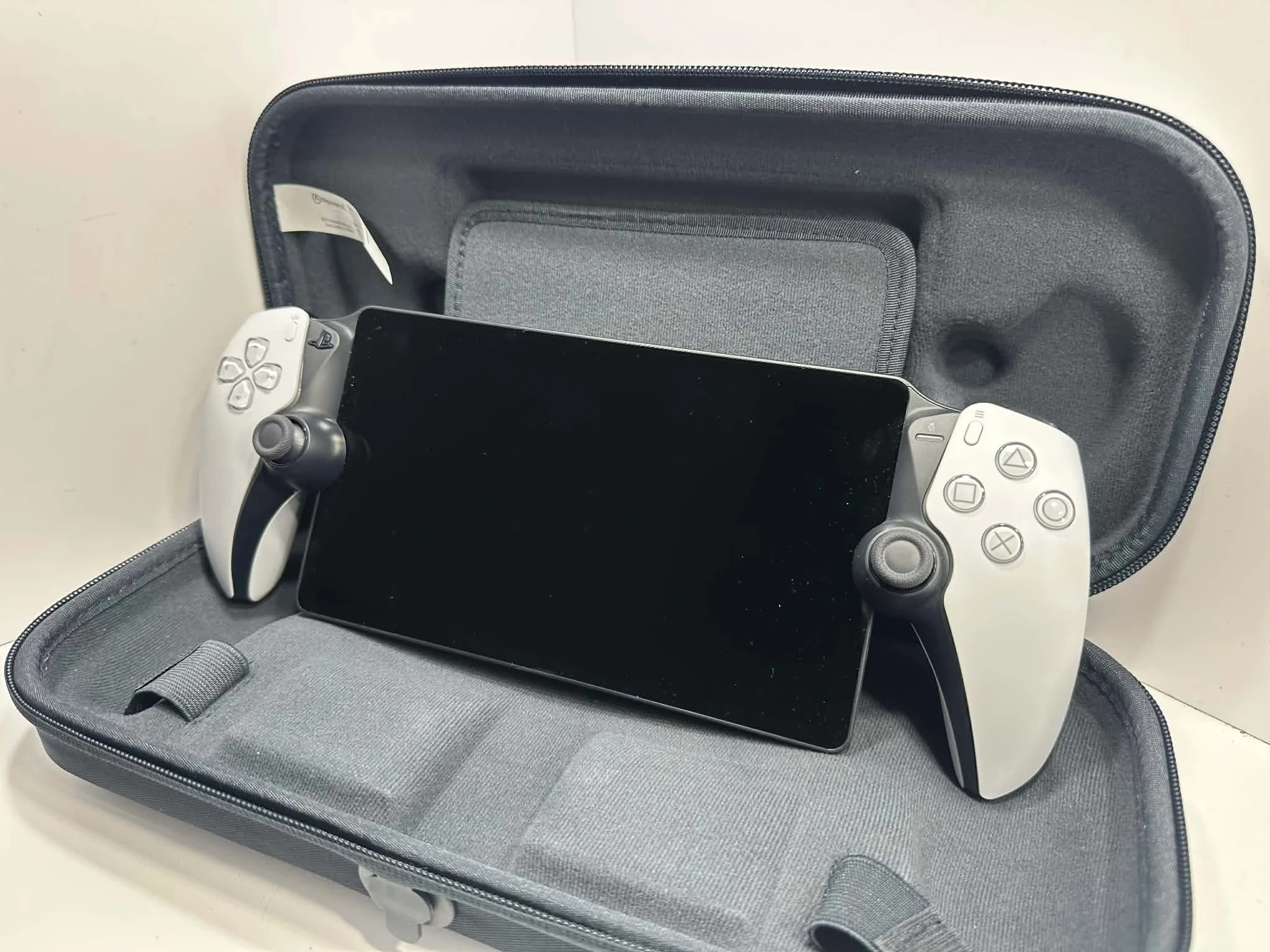 konsola-przenosna-sony-playstation-portal-do-konsoli-ps5-bielska-45-plock