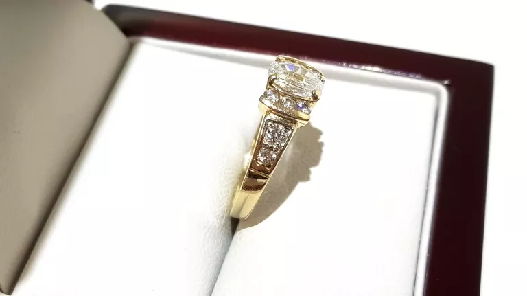 wyrob-jubilerski-uzywany-zloty-pierscionek-pr585-r15-254g-ean-gtin-5903772051230