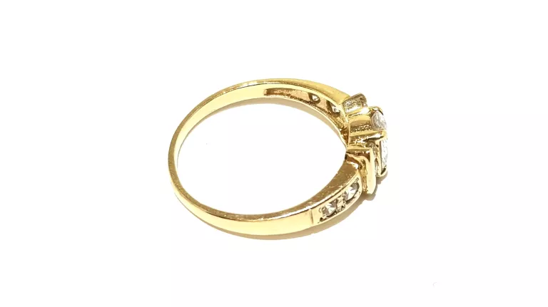 wyrob-jubilerski-uzywany-zloty-pierscionek-pr585-r15-254g-kamien-17088-128