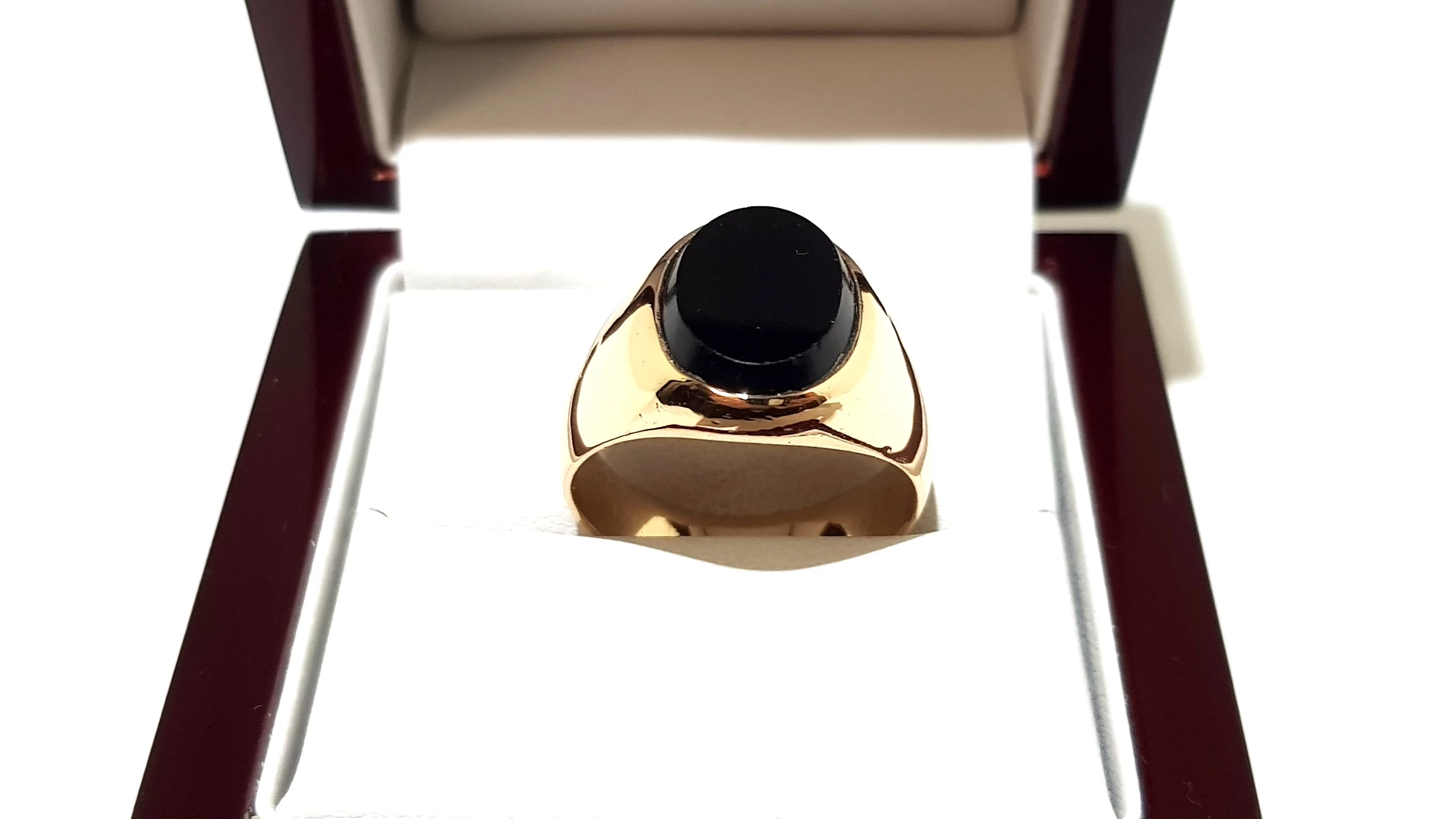 wyrob-jubilerski-uzywany-zloty-sygnet-herbowy-z-koniem-1052g-pr585-r22-ean-gtin-025421564542