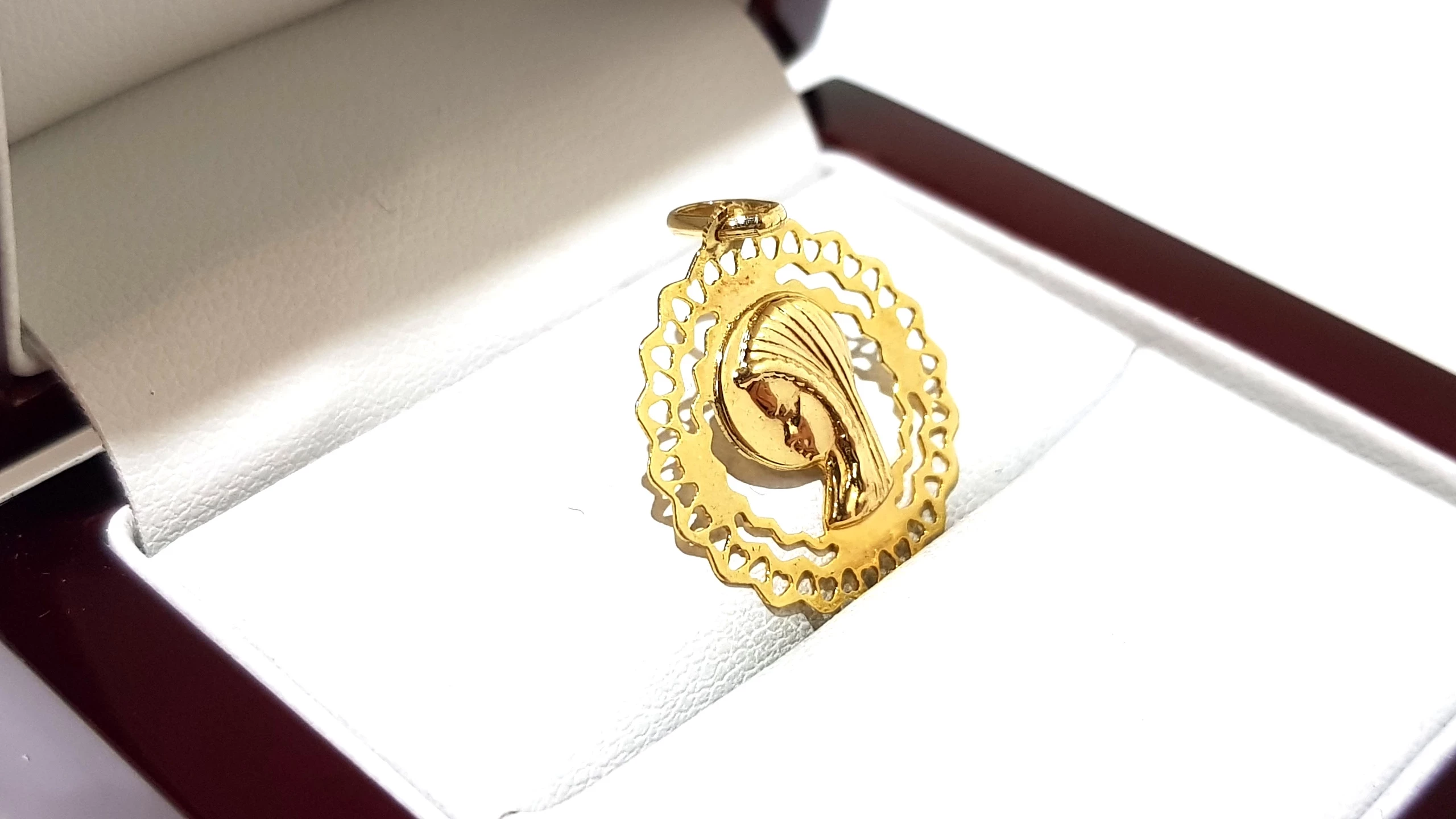 wyrob-jubilerski-uzywany-zloty-medalik-matka-boska-a-part-pr333-17cm077g-stan-11323-2