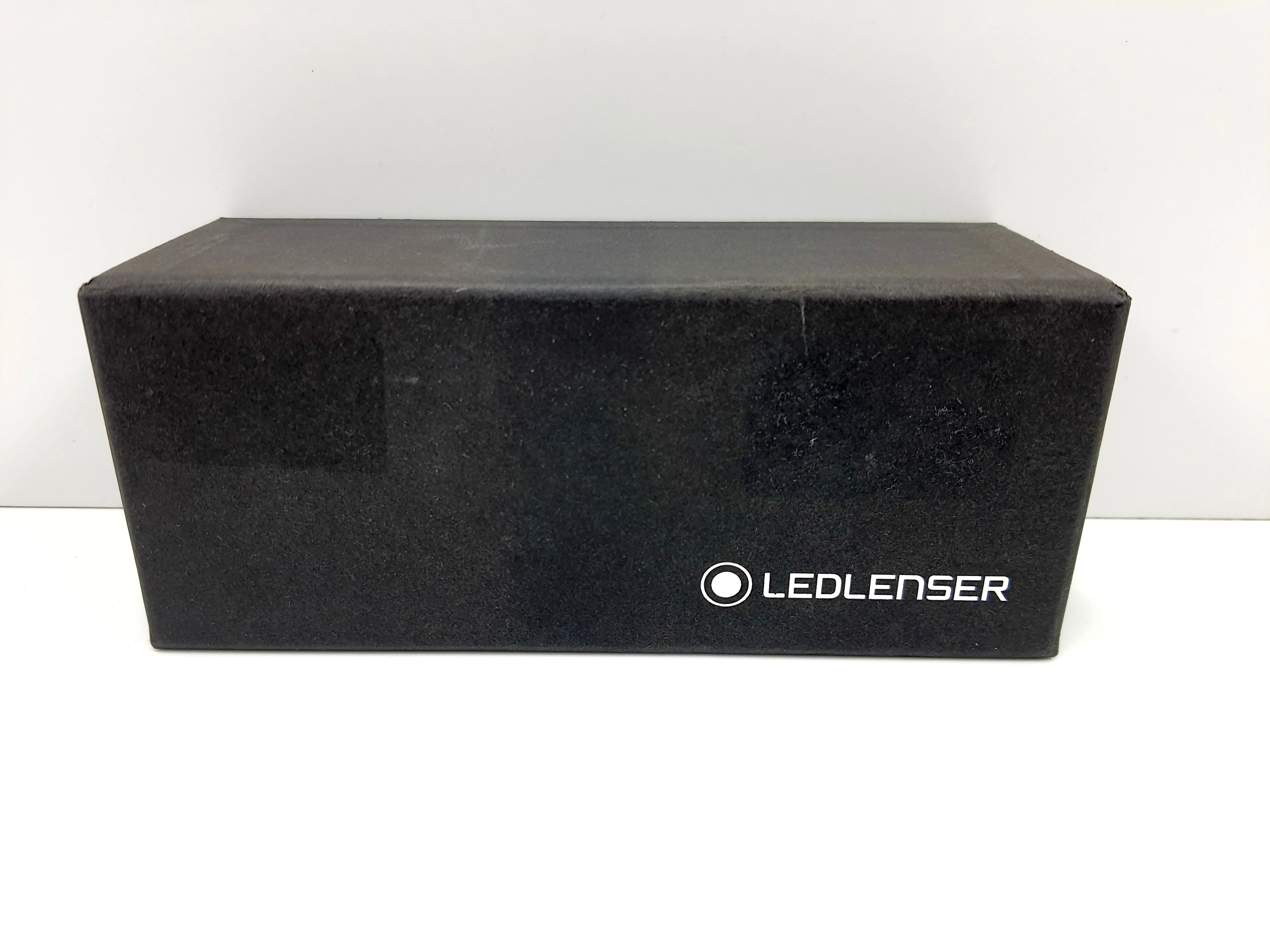 latarka-ledlenser-240lm-ean-gtin-4029113980203