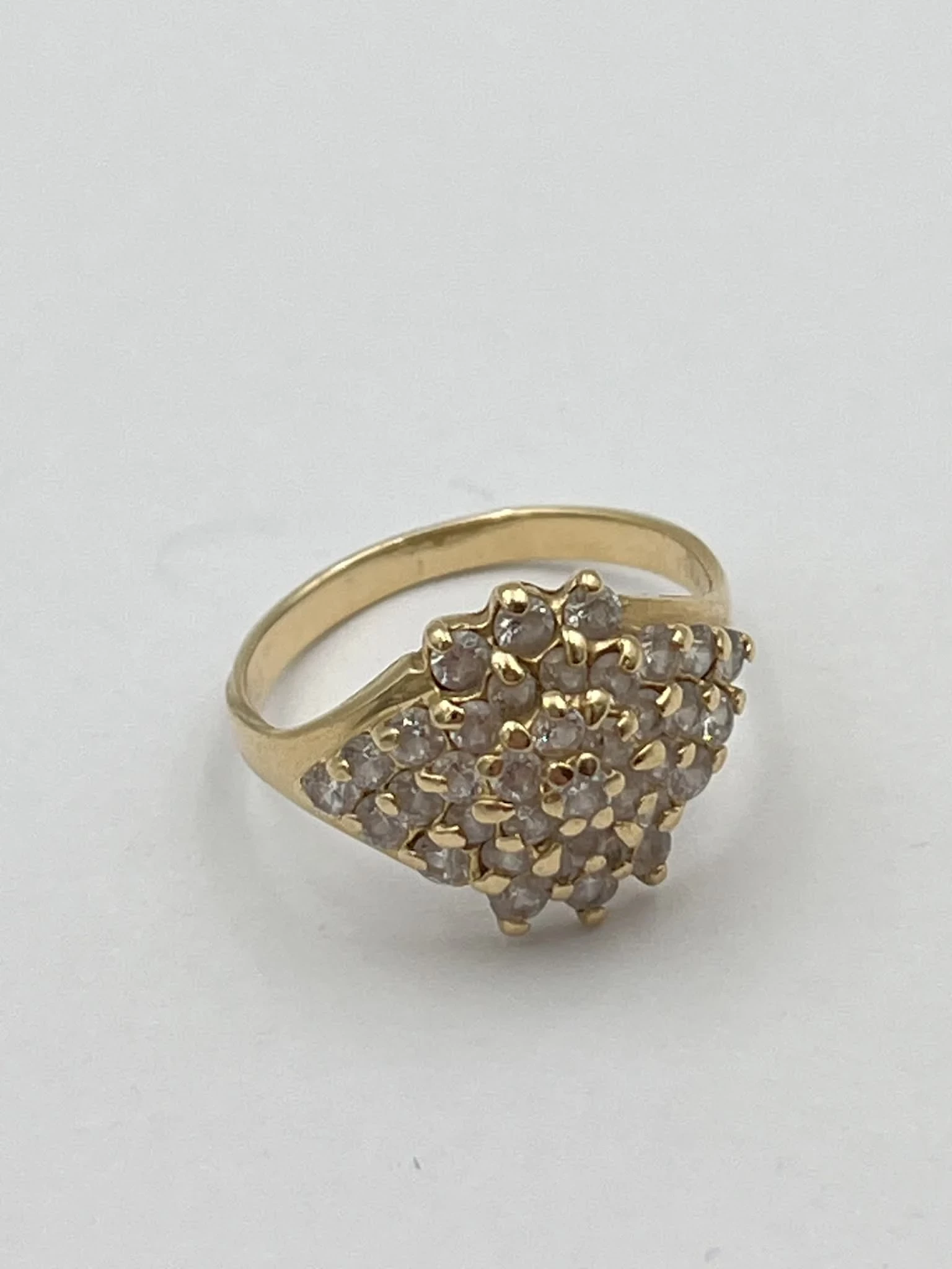 wyrob-jubilerski-uzywany-zloto-pierscionek-ean-gtin-4048039533522