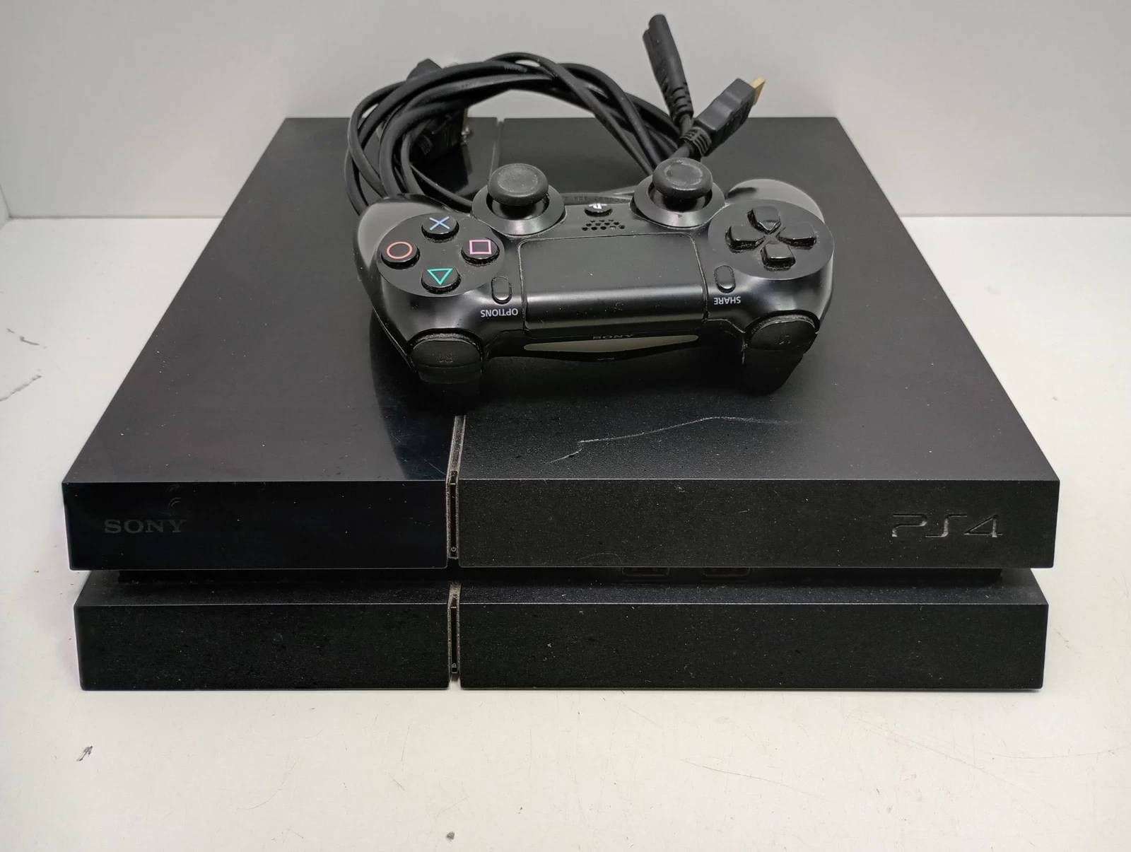 konsola-ps4-1116a-500-gb-kable-pad-hubska-82-wroclaw