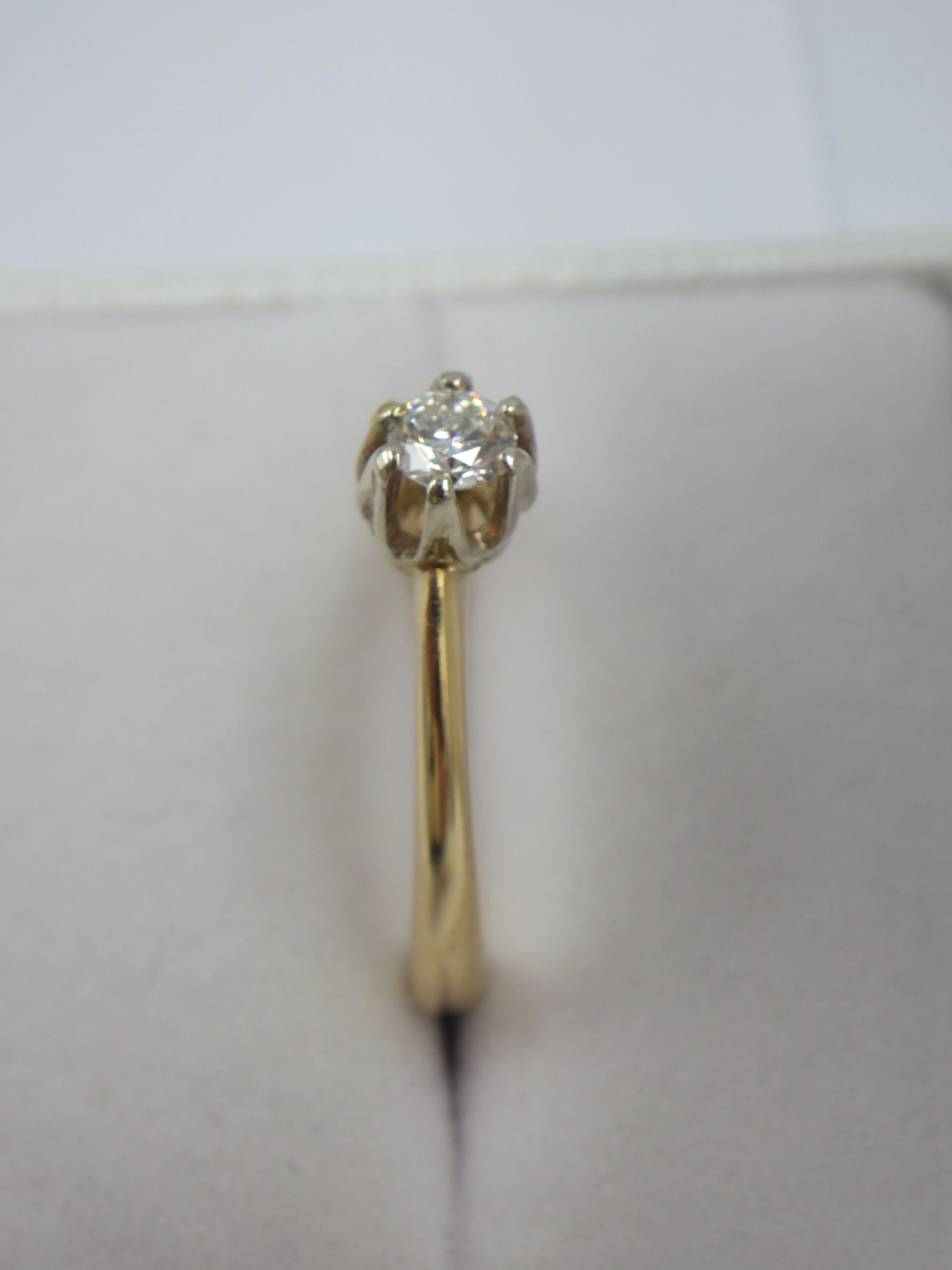 piekny-zloty-pierscionek-z-diamentem-025ct-295g-585-r14-rozmiarsrednica-wew-mm-372-14