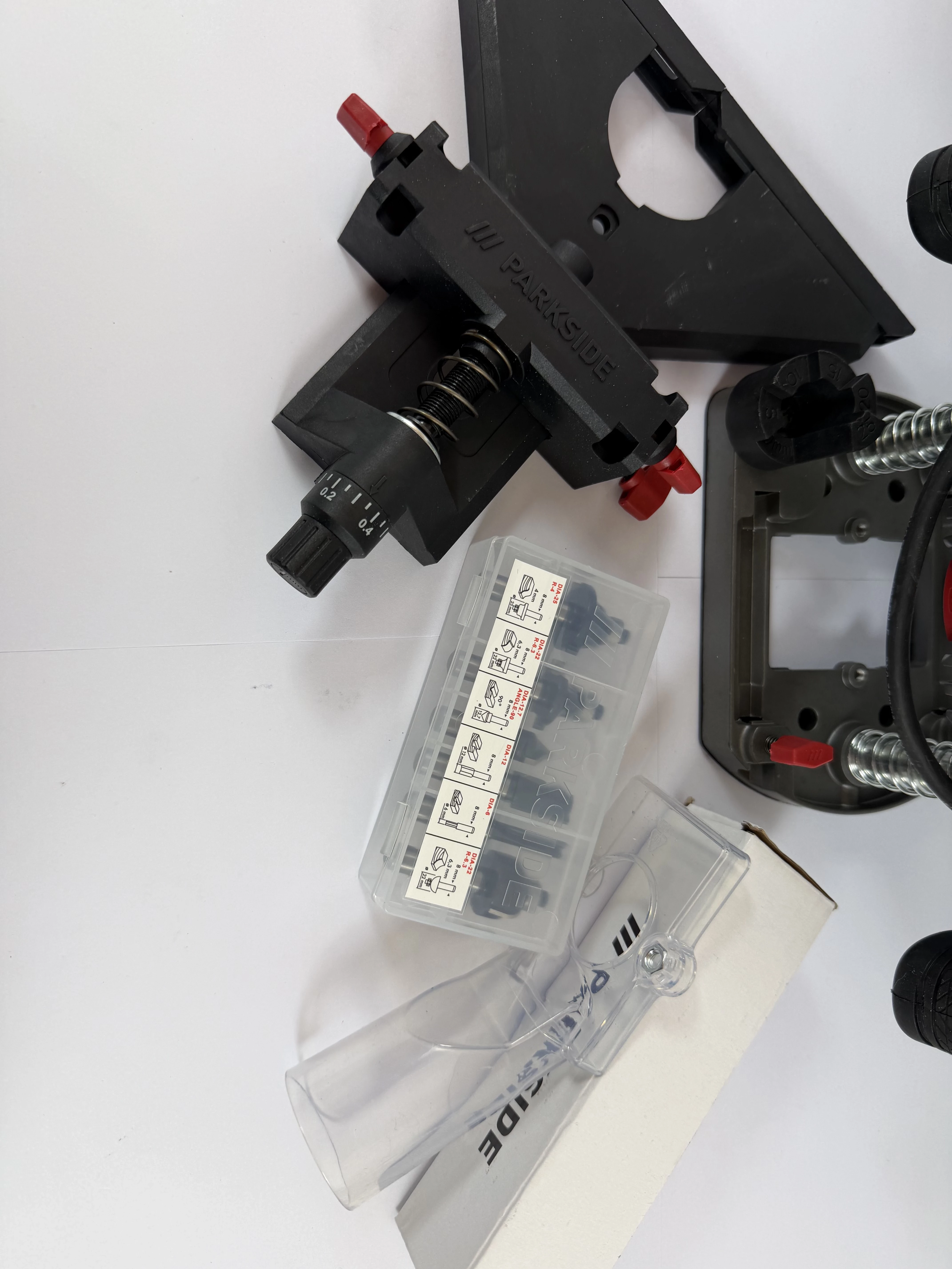 frezarka-parkside-reczna-rodzaj-frezarki-25452-1