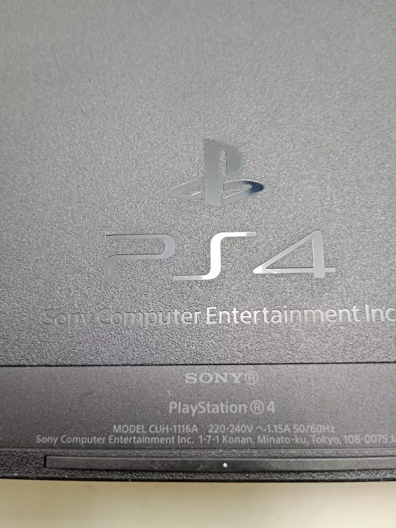konsola-ps4-1116a-500-gb-kable-pad-dysk-wbudowana-pamiec-5179-51