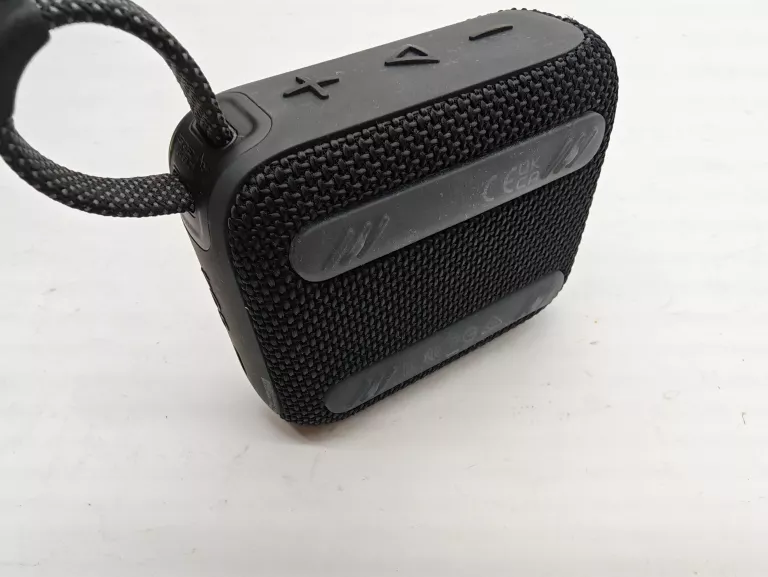 glosnik-jbl-go-4-czarny-ean-gtin-5907458625555