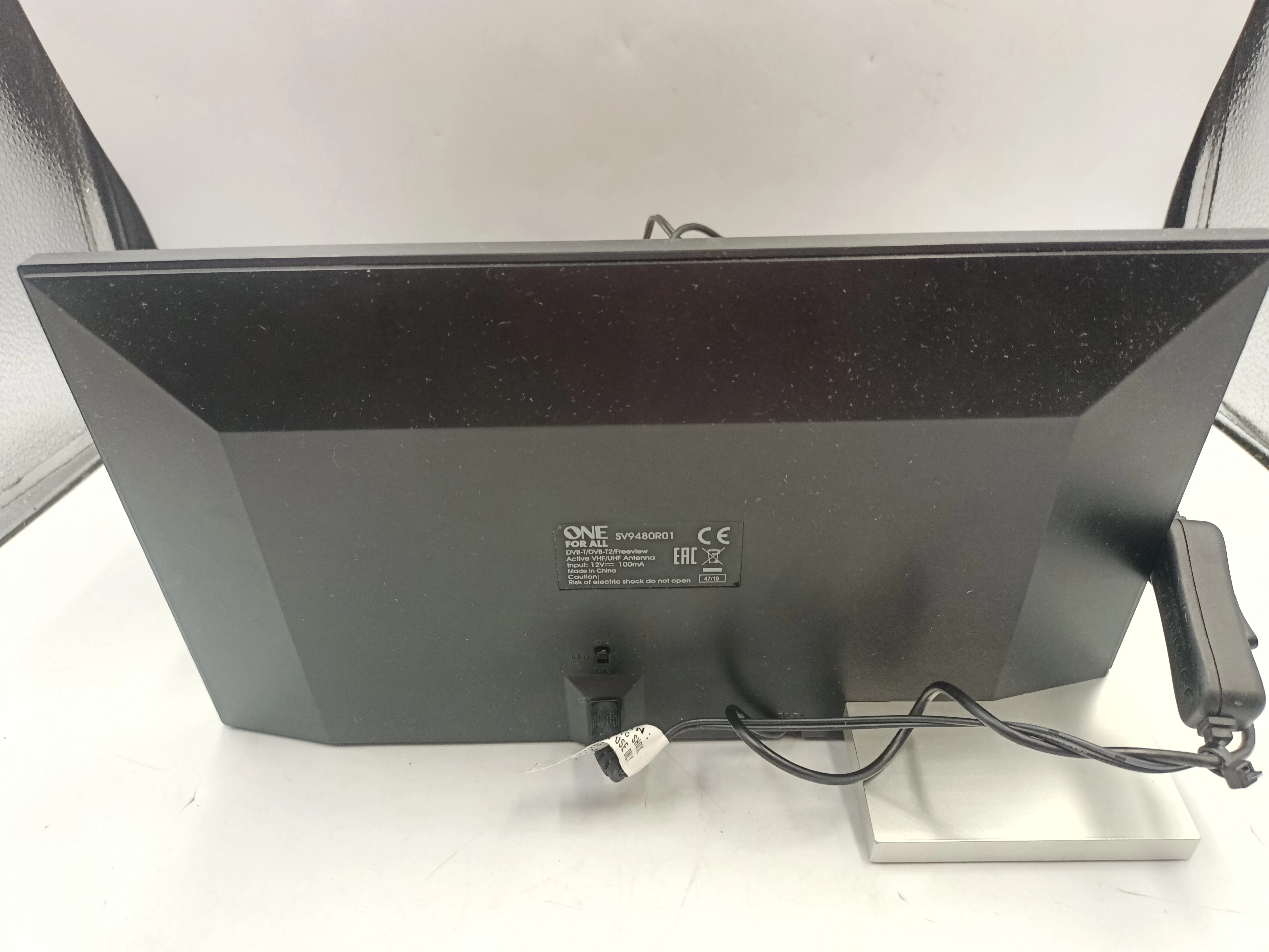 antena-pokojowa-one-for-all-sv-94804k3g4glte-pudelko-model-sv-9480