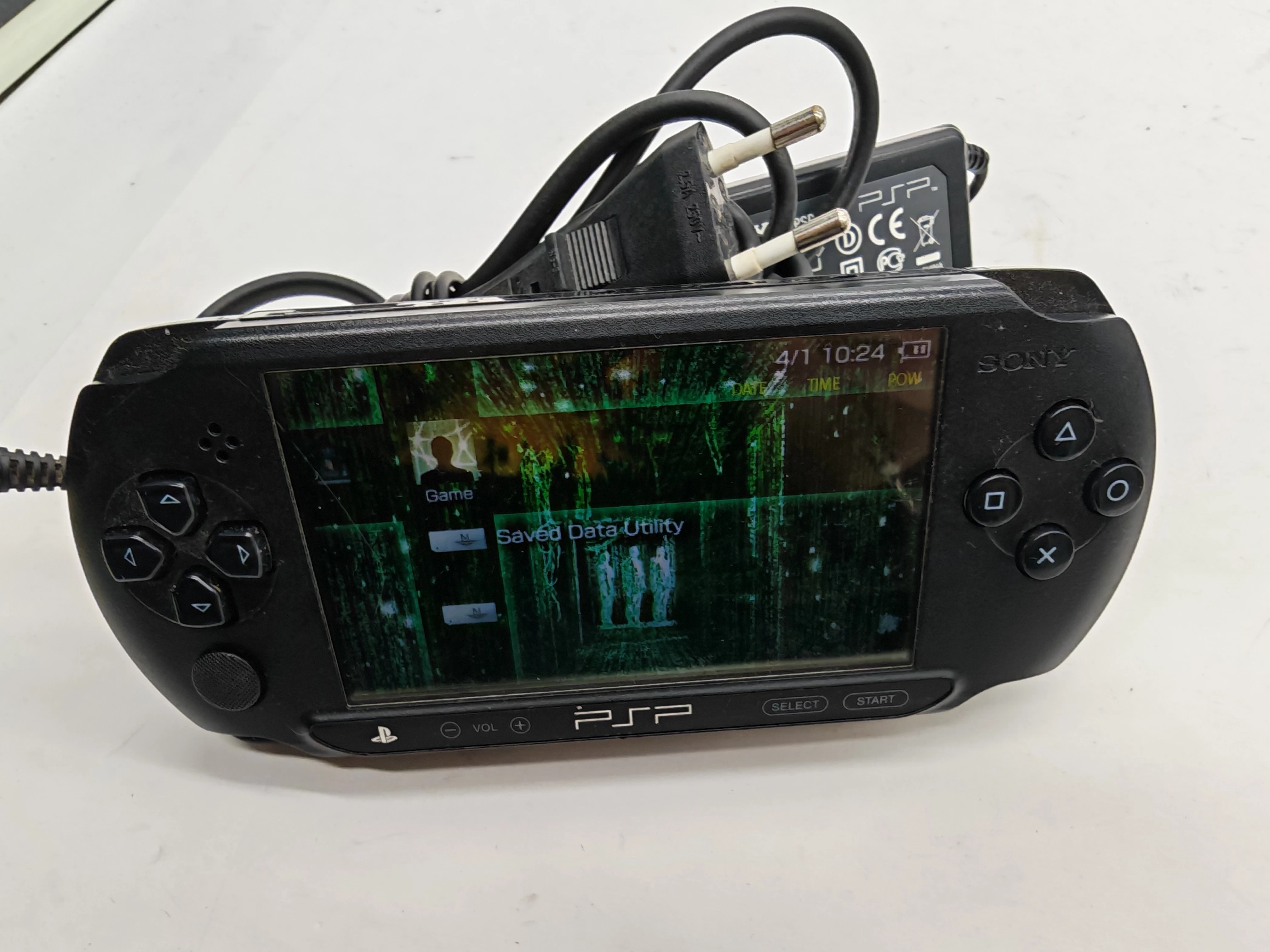konsola-playstation-portable-psp-e1004-glowna-9-walbrzych-sj