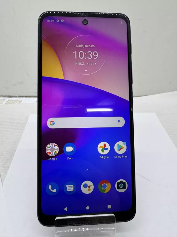 telefon-motorola-moto-e40-464-gb-pudelko-przekatna-ekranu-650