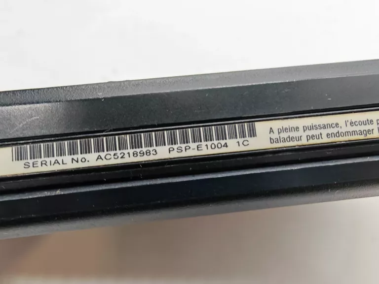 konsola-playstation-portable-psp-e1004-kod-producenta-ac5725437