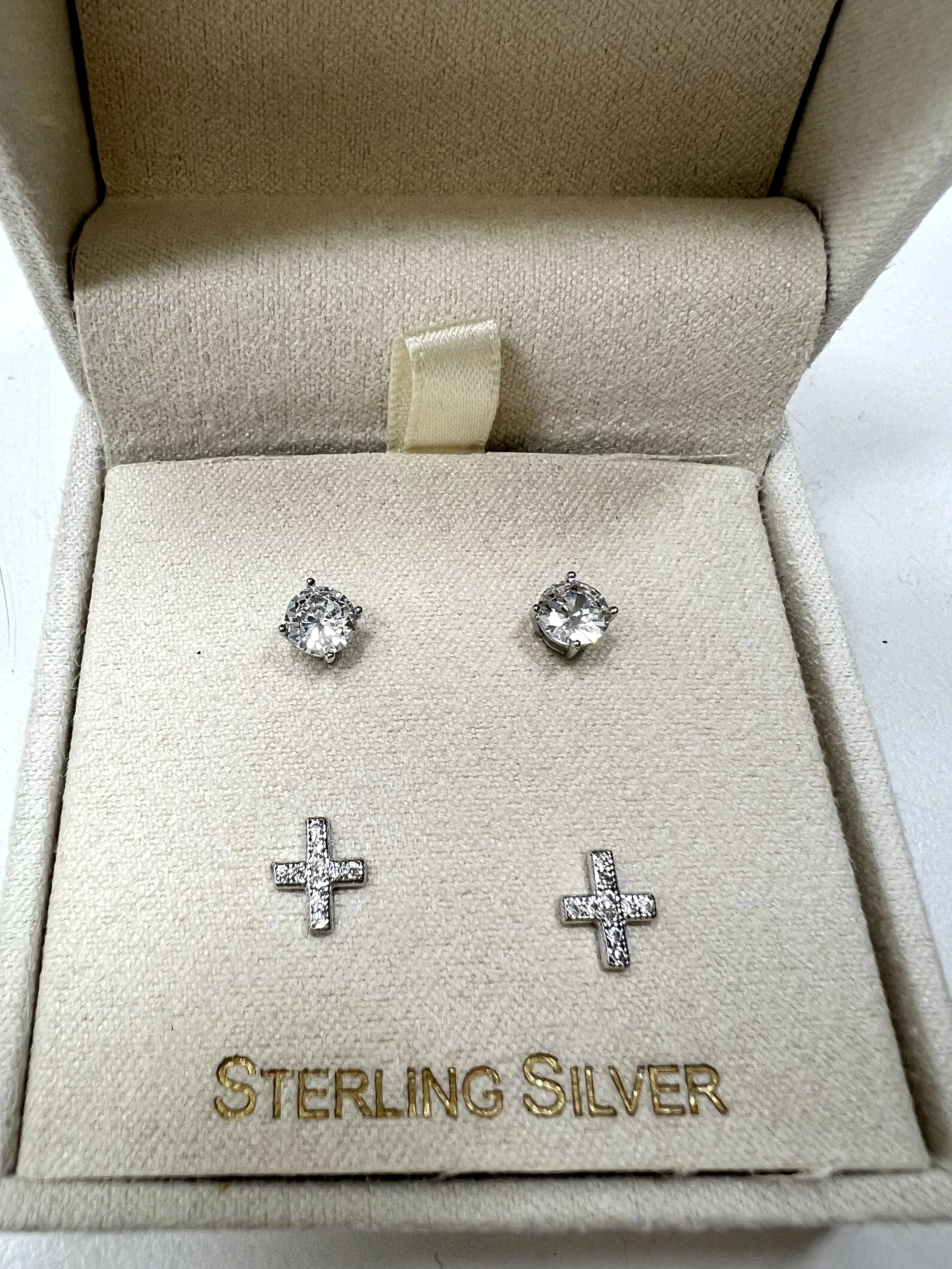 srebrne-kolczyki-925-sztyft-2-pary-pudelko-ean-gtin-5714652700434