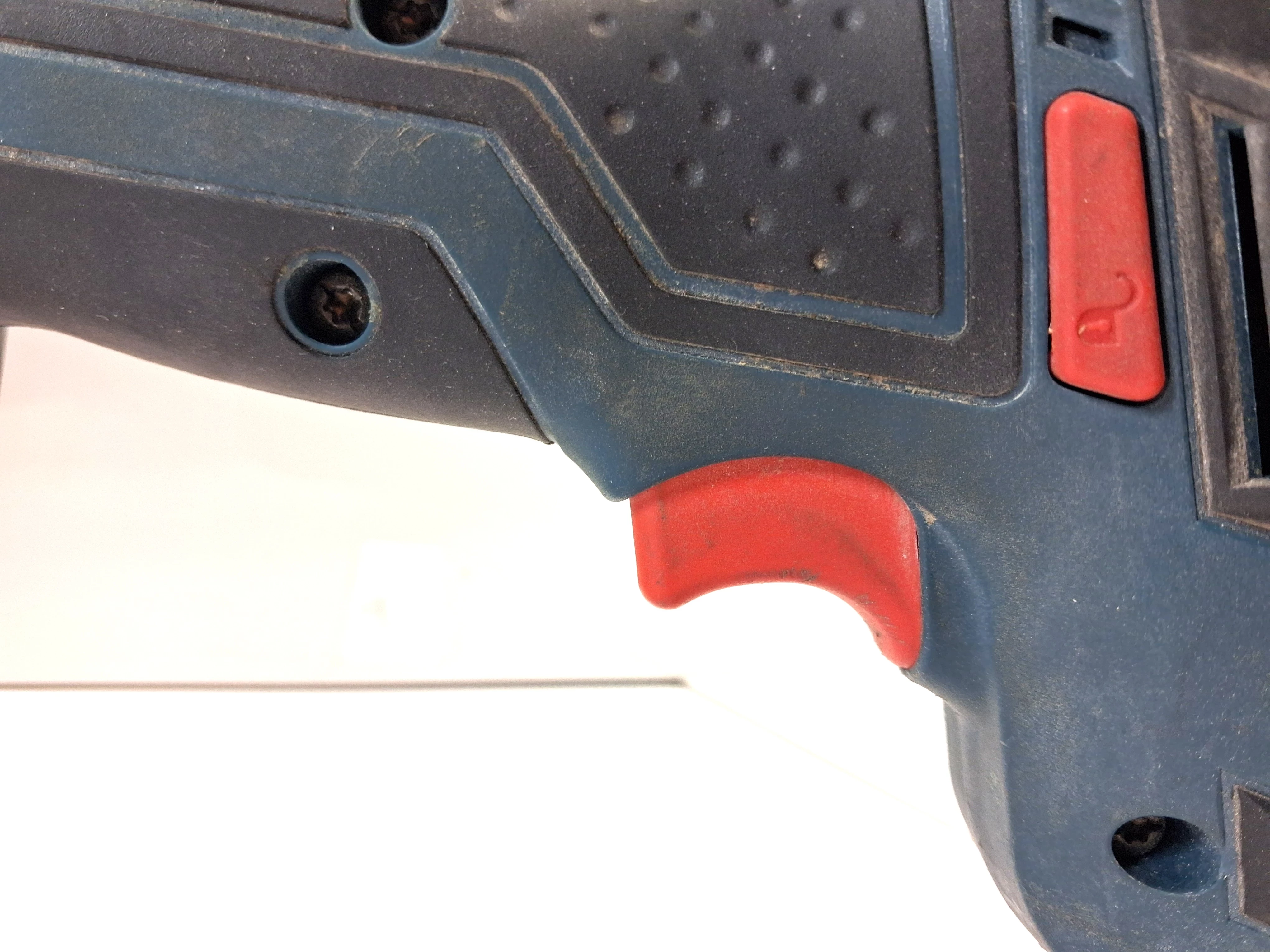 pila-szablasta-bosch-professional-gsa-18-v-li-c-dlugosc-skoku-2100