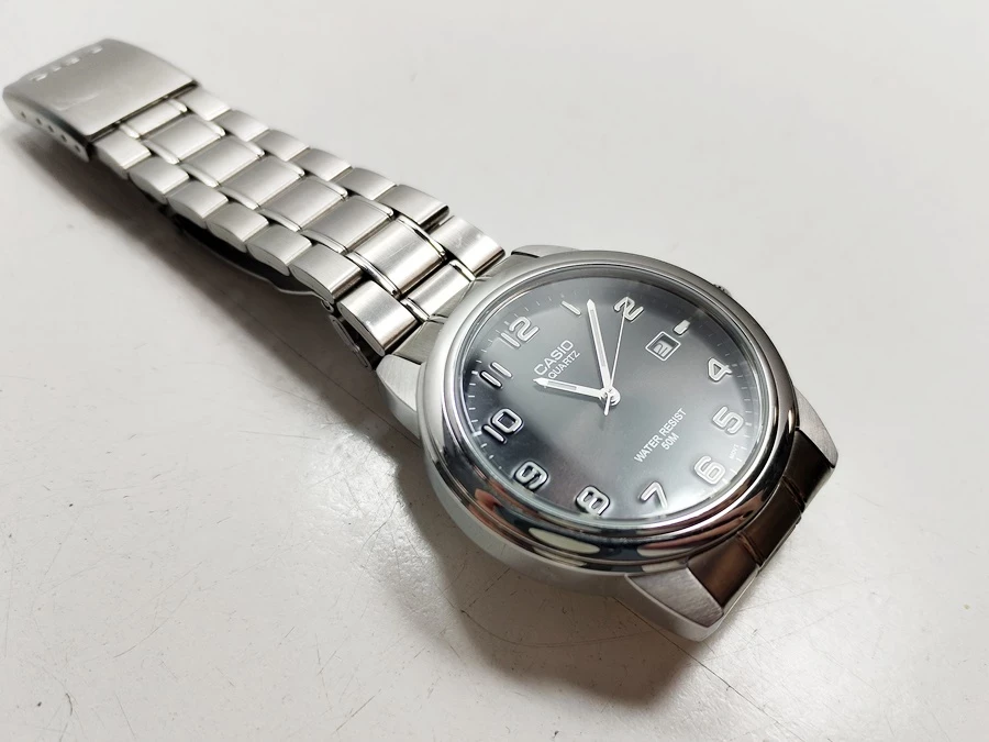 stalowy-klasyczny-zegarek-casio-mtp-1221-grojecka-79-warszawa