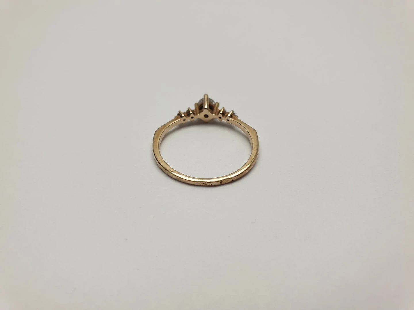 zloty-pierscionek-140g375-kamien-17088-128