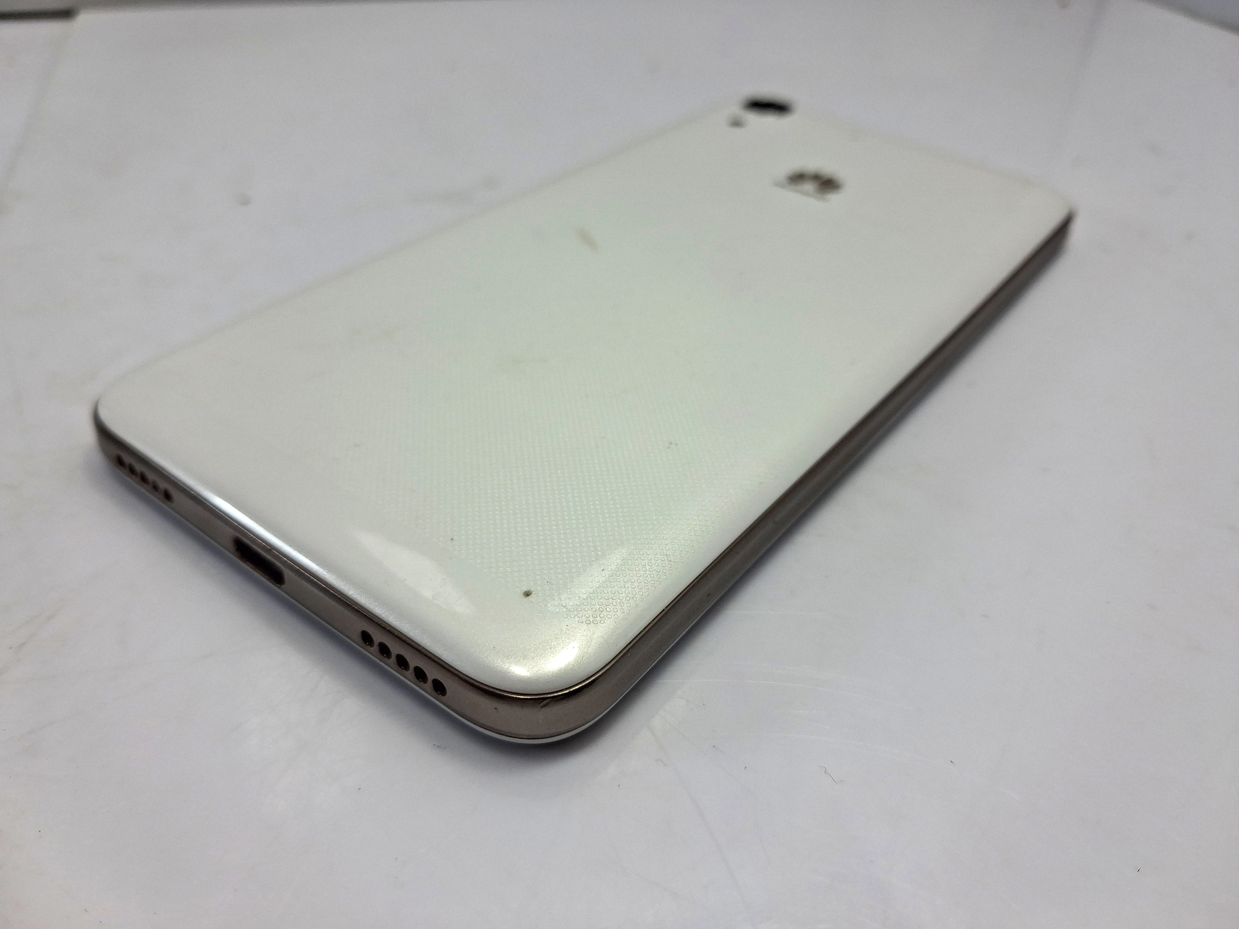 telefon-huawei-y6-scl-l01-wbudowana-pamiec-202869-214205