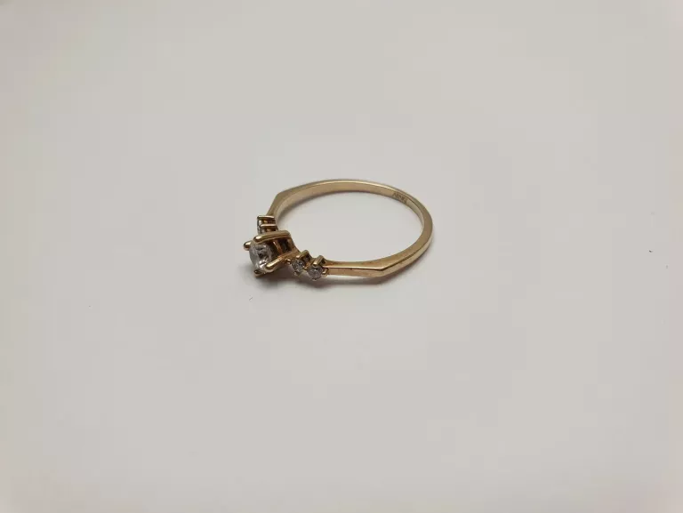 zloty-pierscionek-140g375-rodzaj-2205-2