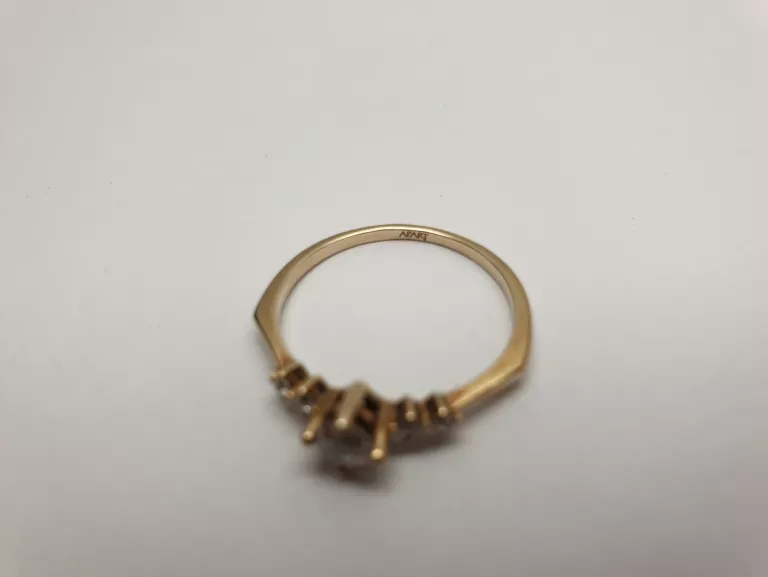 zloty-pierscionek-140g375-stan-11323-2