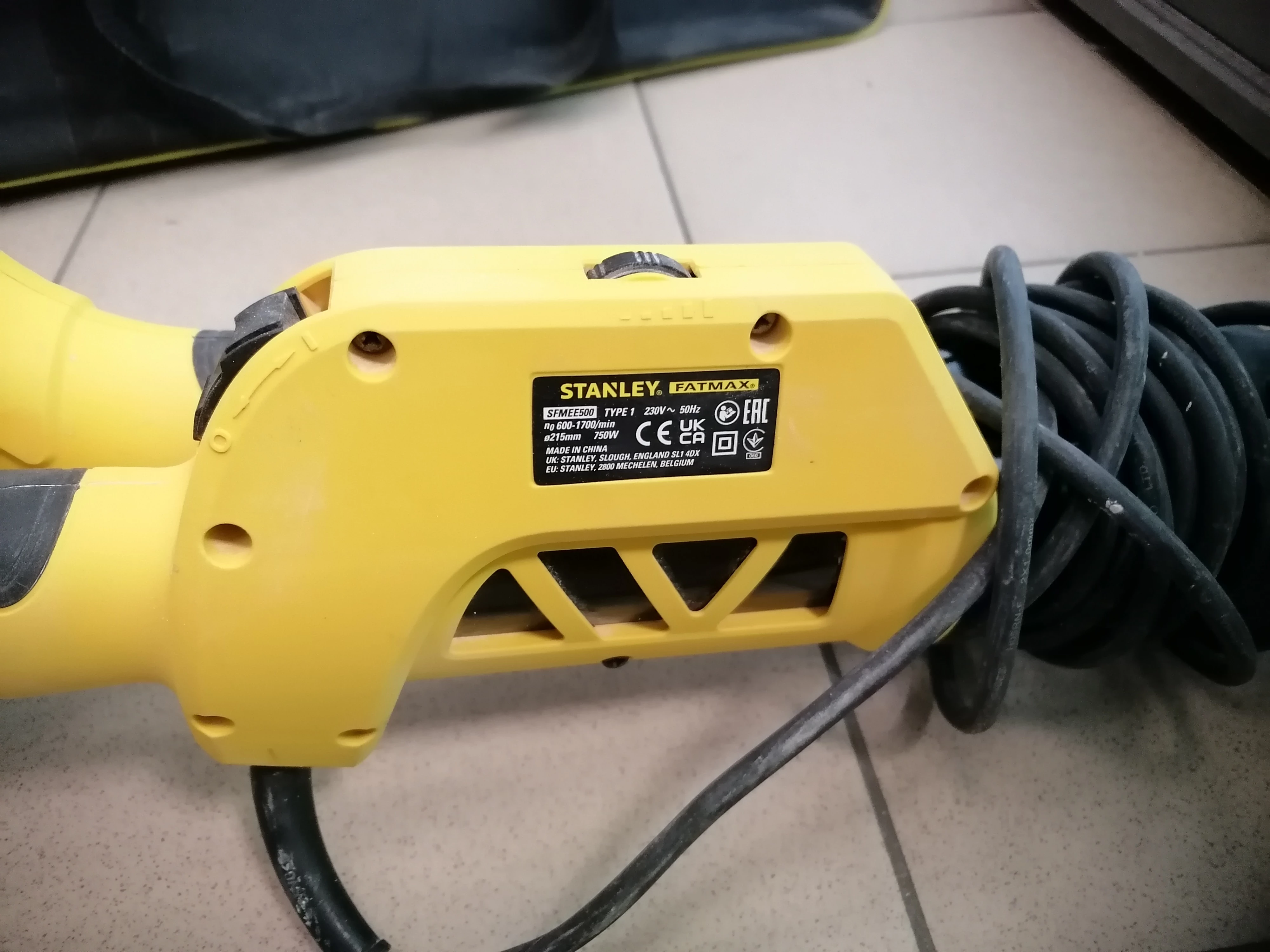 stanley-sfmee500-szlifierka-do-gipsu-ean-gtin-5035048723647