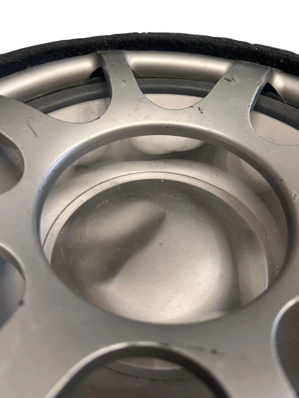 subwoofer-blaupunkt-gtt-1200-es-tuba-kod-producenta-345