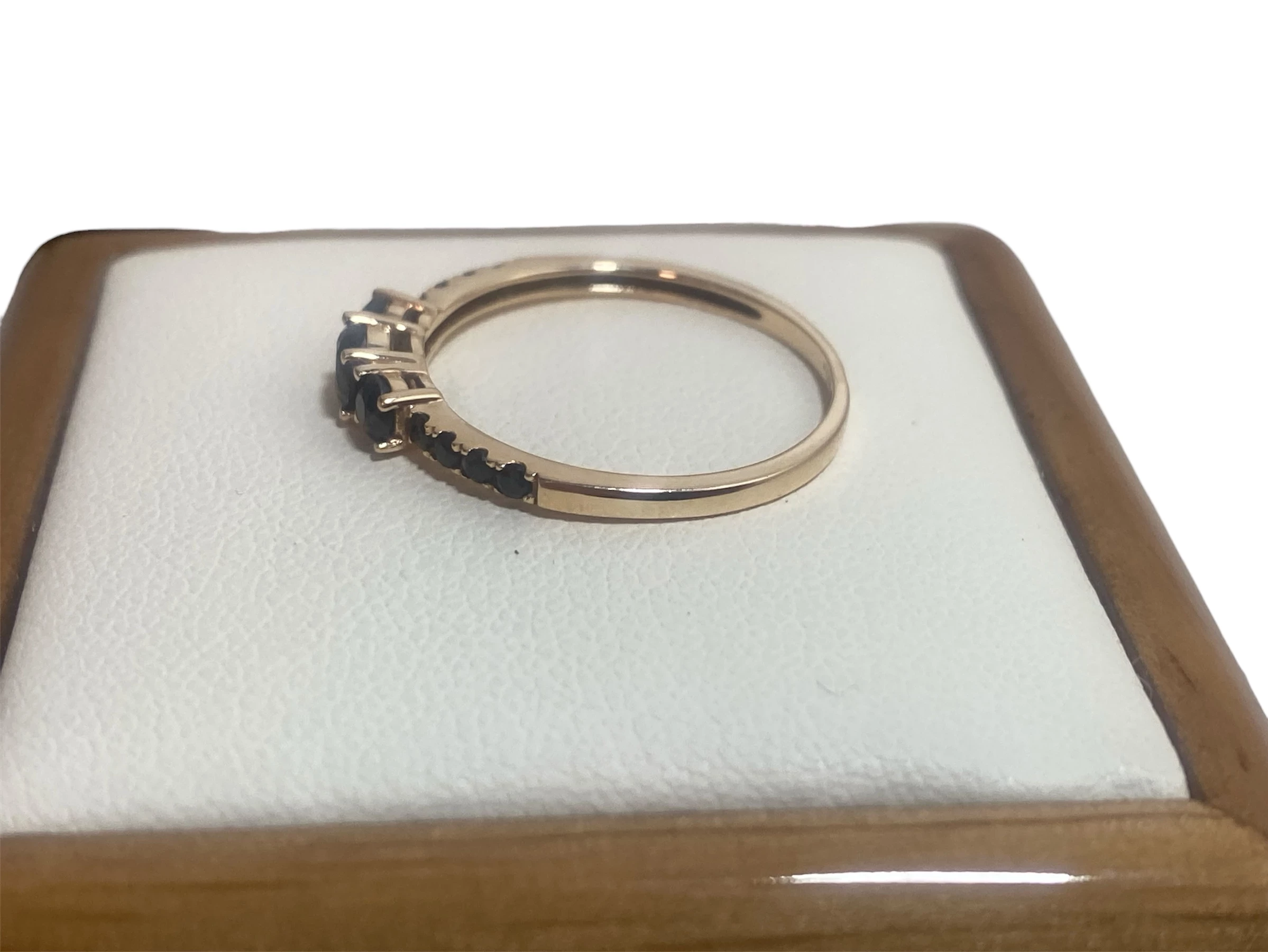 zloty-pierscionek-585-163g-material-15835-2