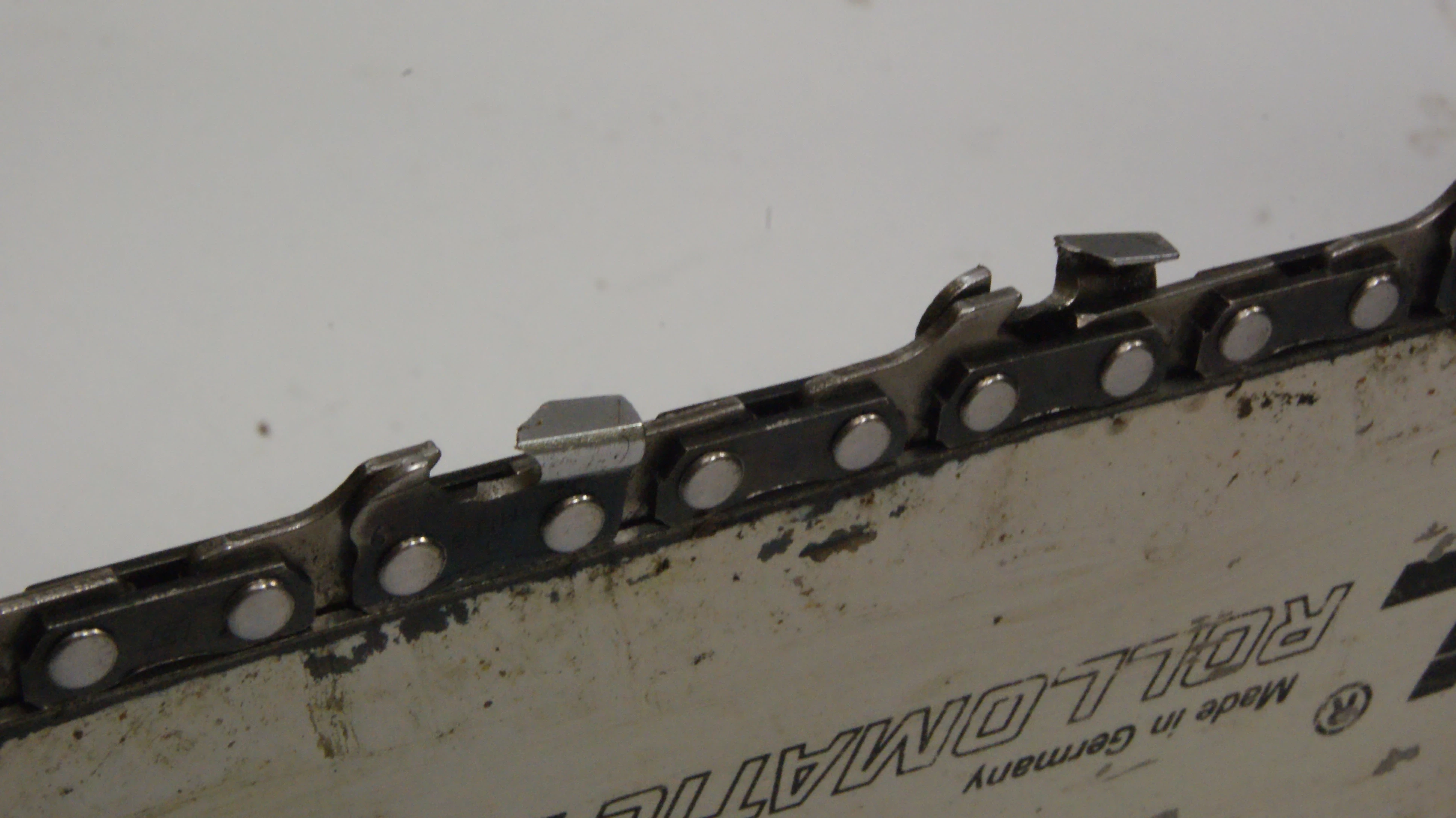 pila-spalinowa-stihl-ms-180-2020-podzialka-lancucha-206122-226190