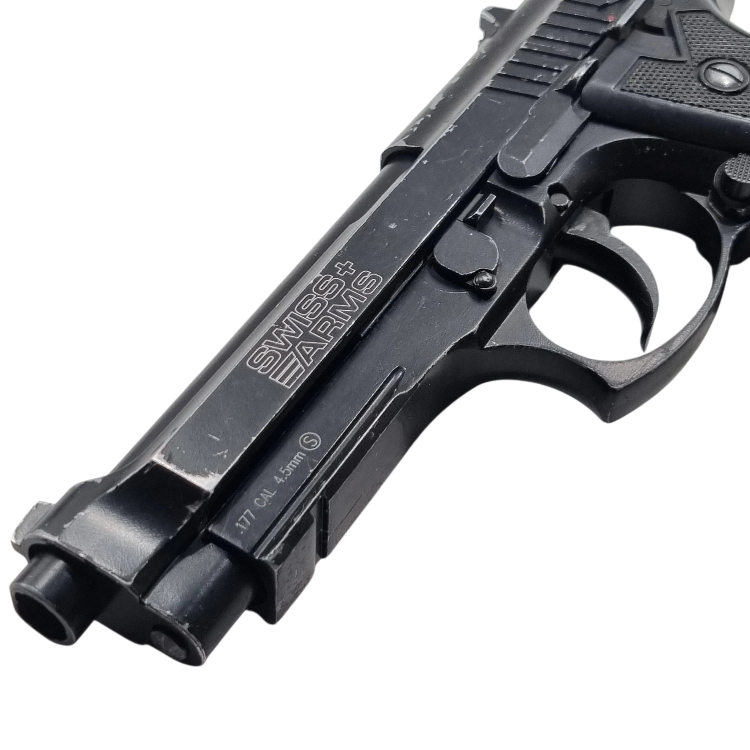 wiatrowka-cybergun-swiss-arms-p92-45-mm-opis-waga-produktu-z-opakowaniem-jednostkowym-3000