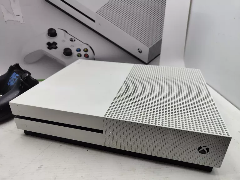 konsola-xbox-one-s-500gb-komplet-wersja-konsoli-130591-2