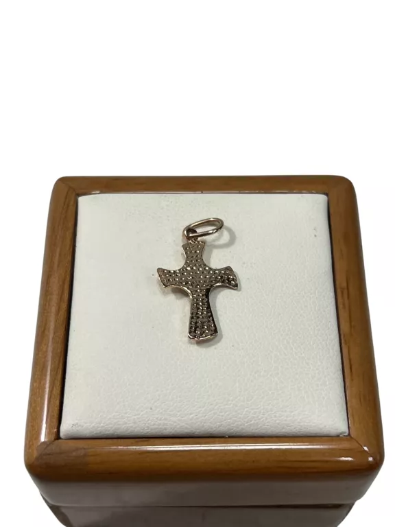 piekny-zloty-krzyzyk-585-124g-kod-producenta-piekny-zloty-krzyzyk-585