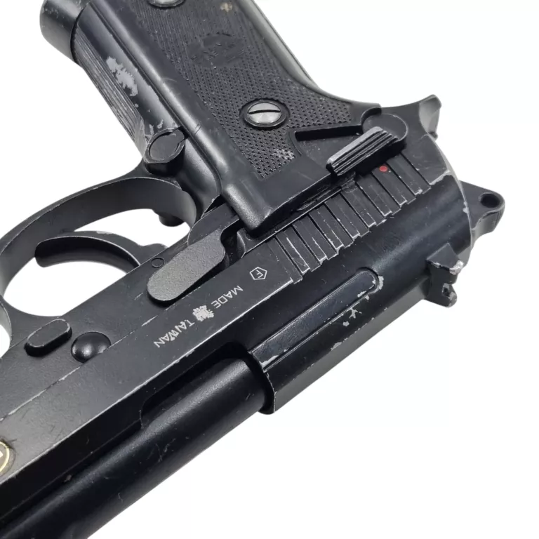 wiatrowka-cybergun-swiss-arms-p92-45-mm-opis-stan-11323-2