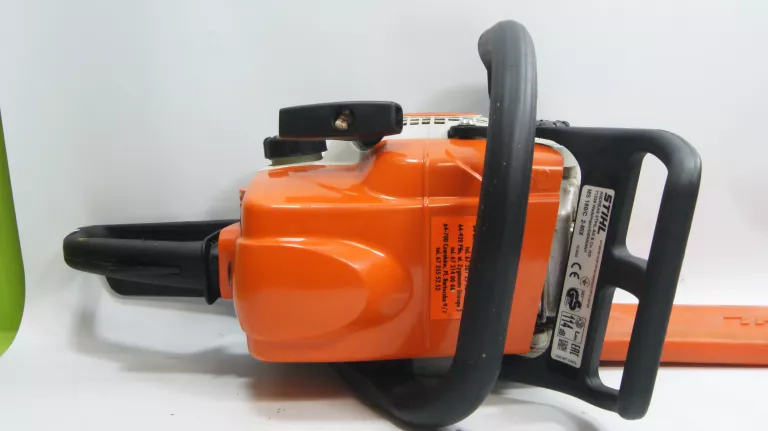 pila-spalinowa-stihl-ms-180-2020-product-id-52b55ad6-fb79-4309-a540-a1d32fe0b1f2