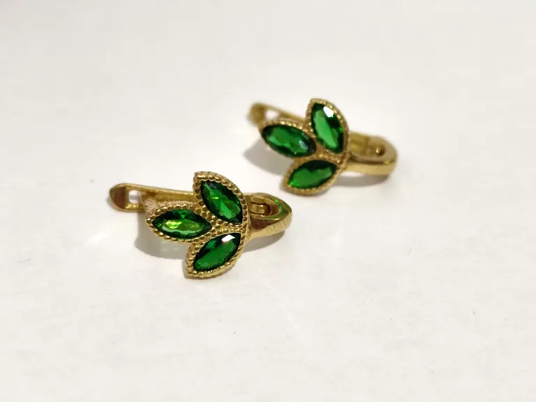 wyrob-jubilerski-delikatne-kolczyki-galazki-z-zielonymi-cyrkoniami-103g-chmielna-98-warszawa