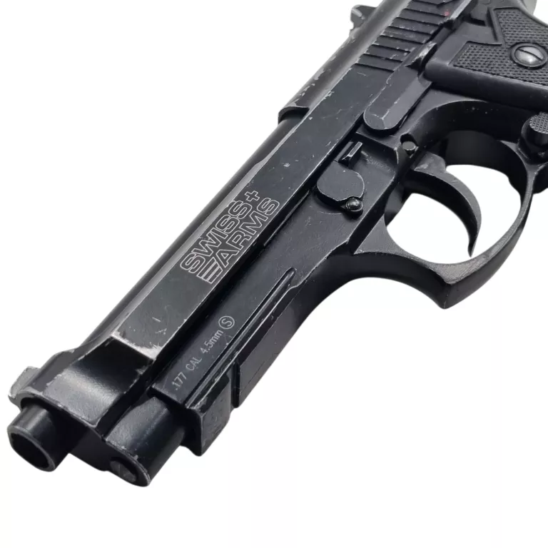 wiatrowka-cybergun-swiss-arms-p92-45-mm-opis-waga-produktu-z-opakowaniem-jednostkowym-3000