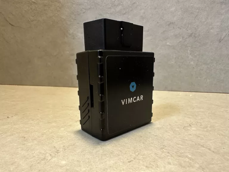 teltonika-fmb001-urzadzenie-gps-samochod-0128-gb-czarny-osiedle-niepodleglosci-1-krakow