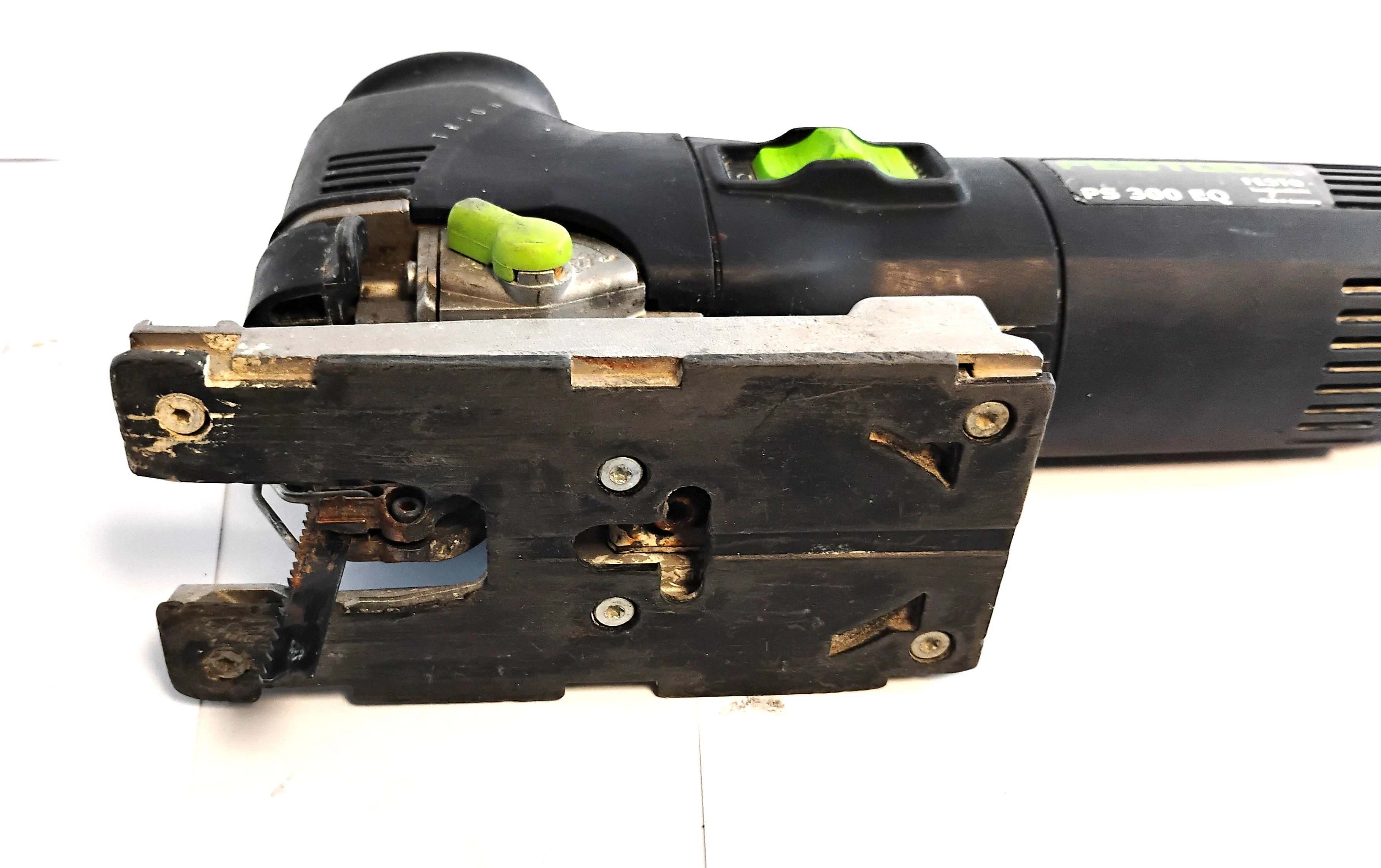 wyrzynarka-festool-ps-300-eq-720w-mocowanie-brzeszczotu-205041-222245