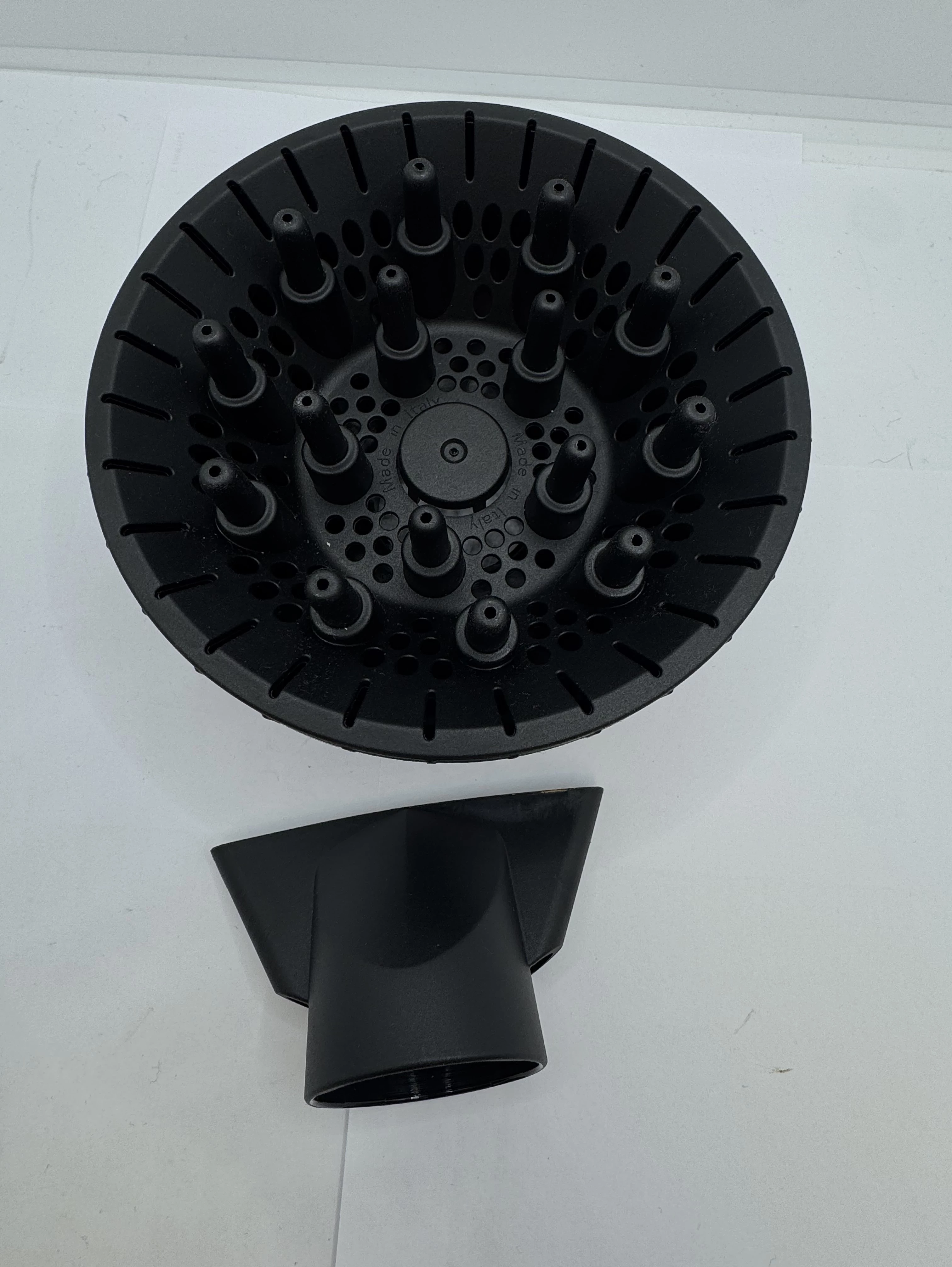 suszarka-do-wlosow-babyliss-6719de-2200w-czarna-liczba-predkosci-nadmuchu-2