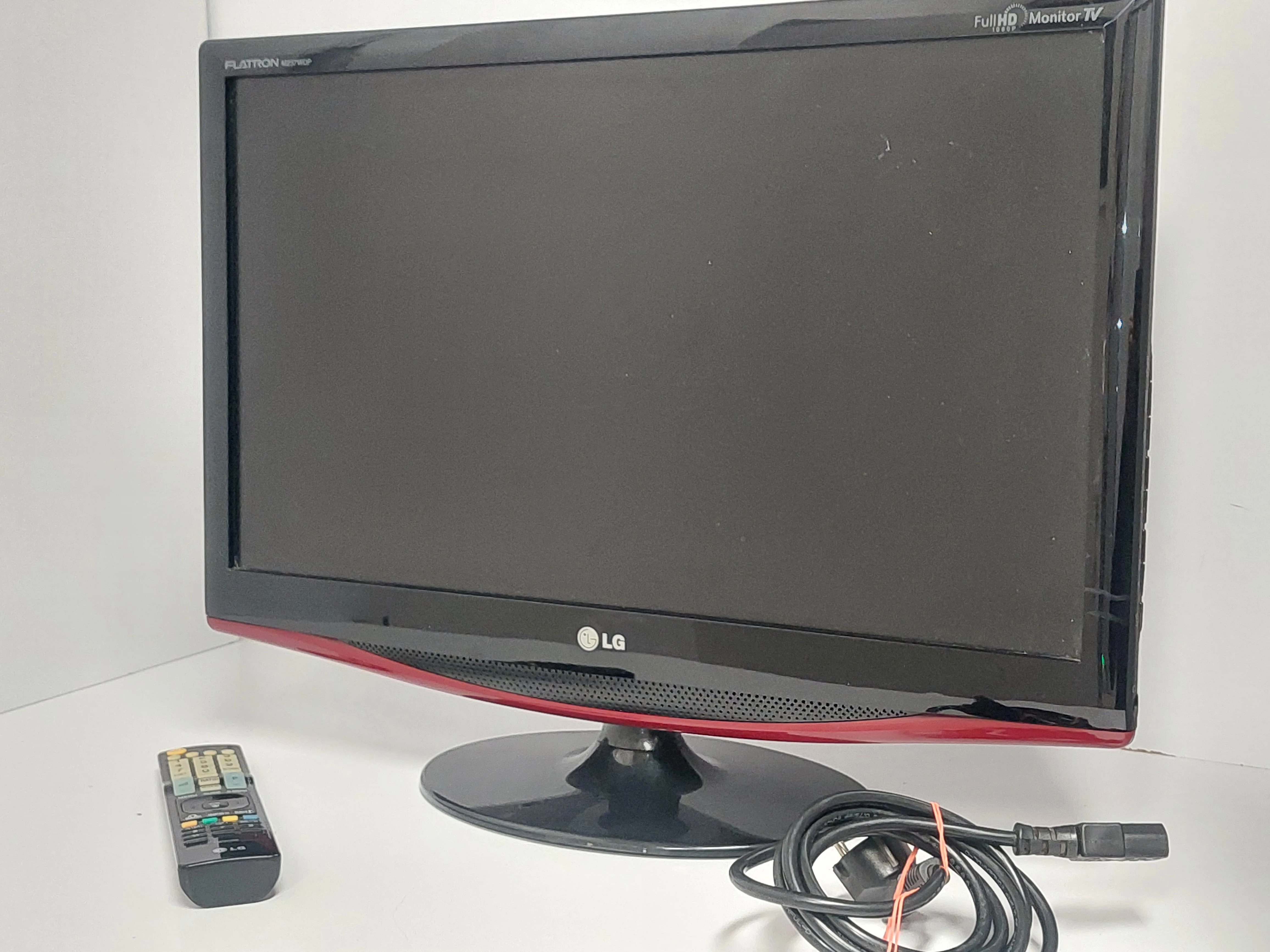 monitor-lcd-lg-m237wdp-23-1920-x-1080-px-tn-kalwaryjska-37-krakow-kotkiewicz-sj