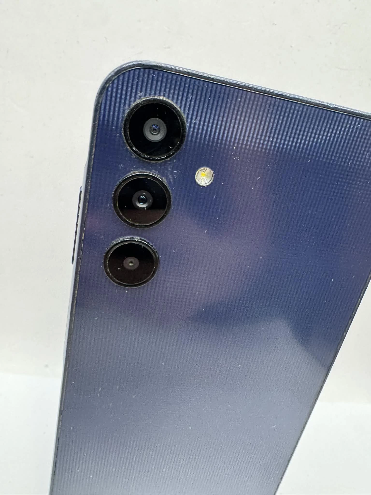 telefon-samsung-galaxy-a25-5g-6128-gb-lad-stan-11323-2