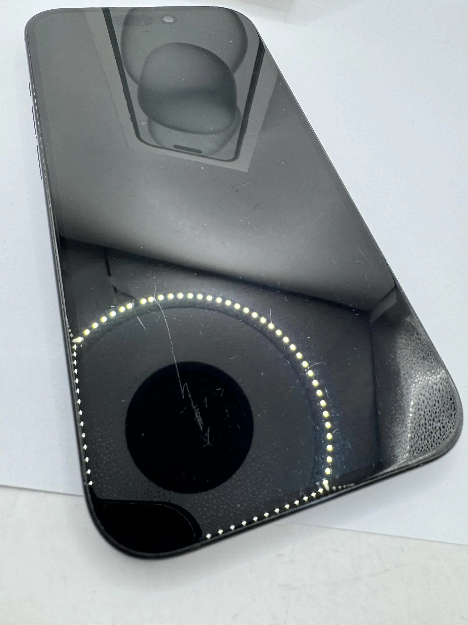 telefon-apple-iphone-15-pud-6128-gb-bateria-84-polecam-typ-202685-212929