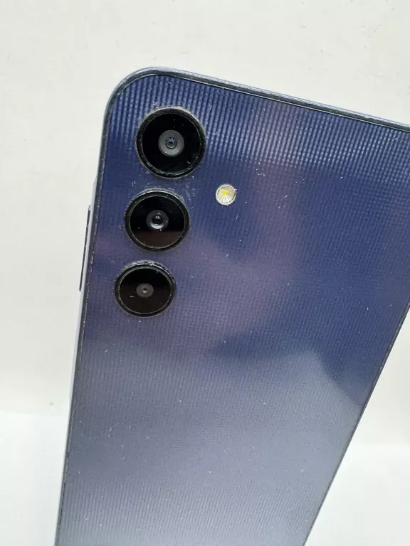 telefon-samsung-galaxy-a25-5g-6128-gb-lad-stan-11323-2