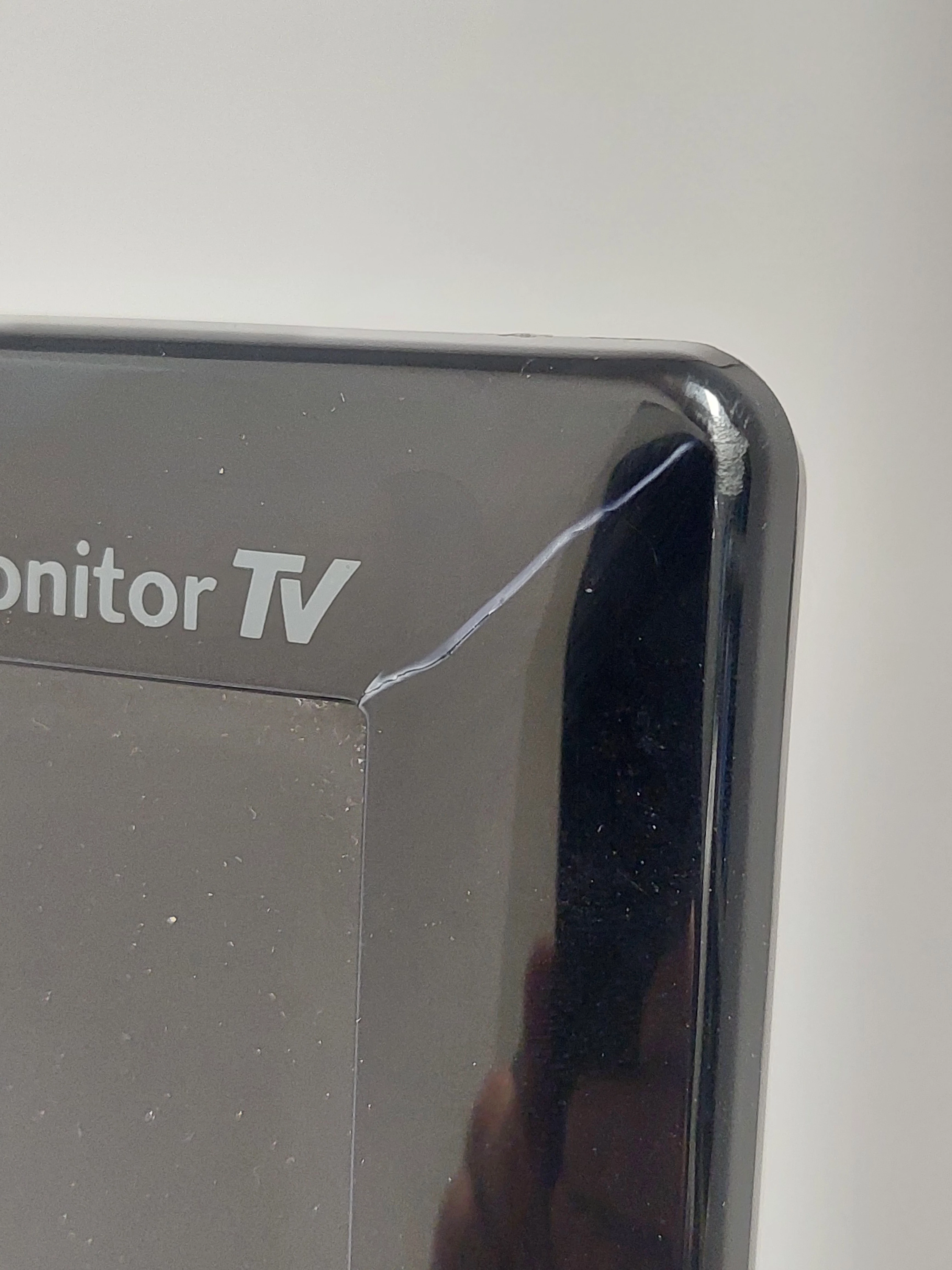 monitor-lcd-lg-m237wdp-23-1920-x-1080-px-tn-stan-11323-2