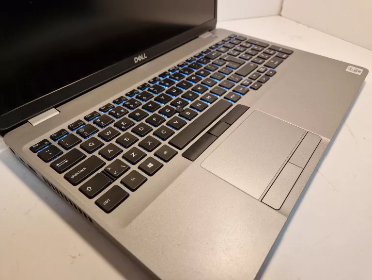 laptop-dell-precision-3551-16512gb-i7-10gen-nvidia-quadro-fv-stan-11323-2